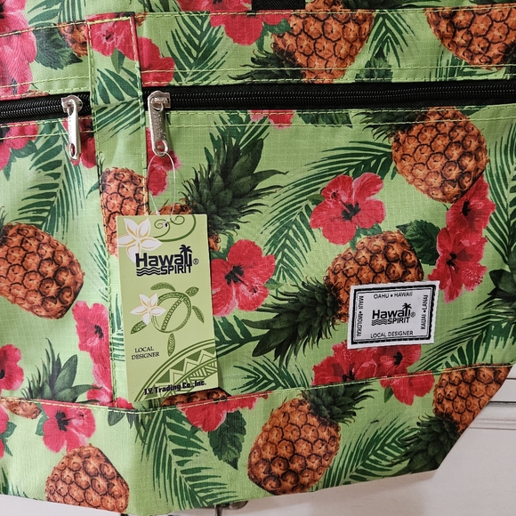 Pineapple Hawaiian Hawaii Print Tote Bag with Zipper - Picture 2 of 9